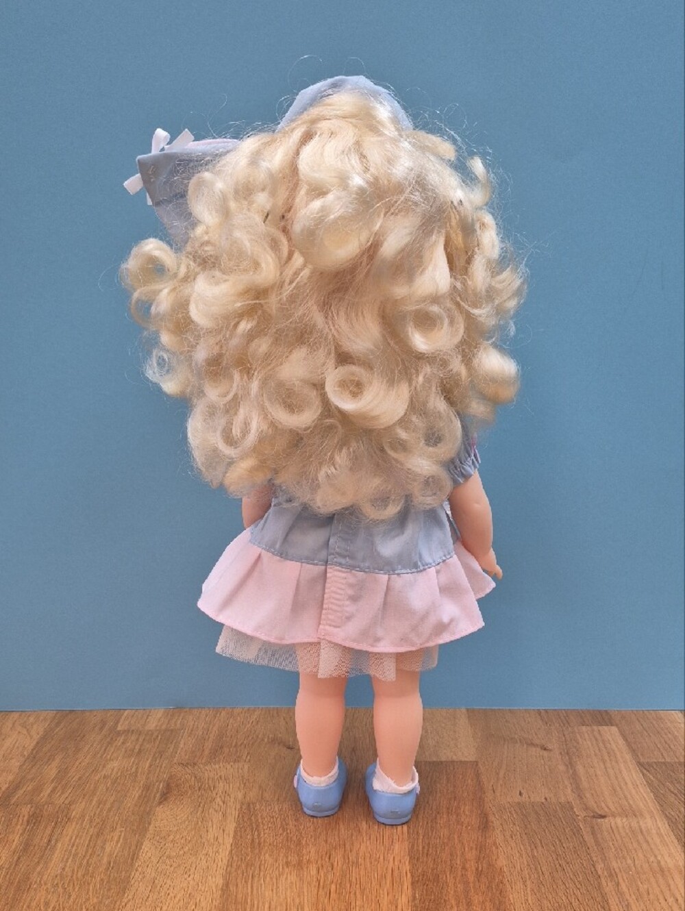 Disney Animators Collection Doll "Cinderella" (re-dressed) - Picture 2 of 2